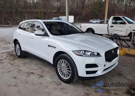 2017 Jaguar F-Pace z USA, uszkodzony, nr VIN SADCS2BN8HA094666